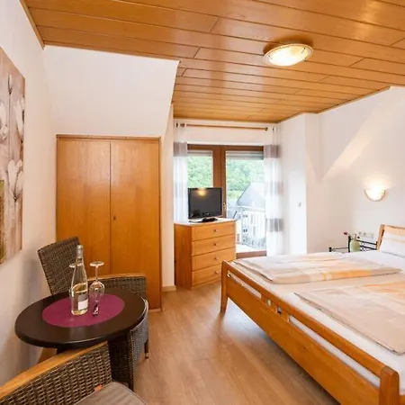 Ferien Weingut Pauly Pensionat Mesenich