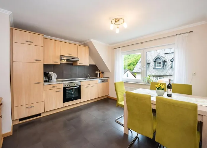 Ferien Weingut Pauly בית הארחה