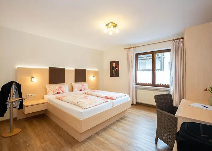 בית הארחה Ferien Weingut Pauly 3*